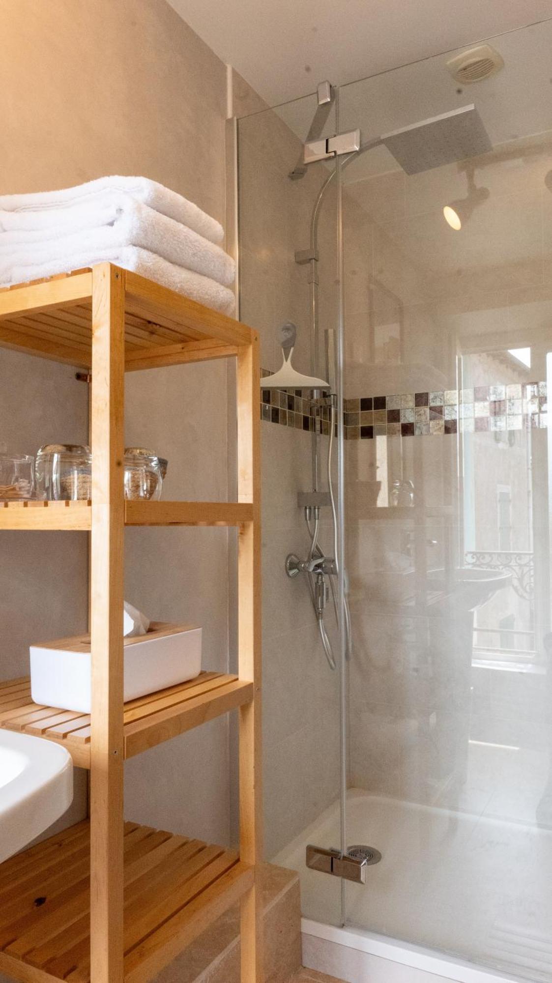 Le Rockastel Bed and Breakfast Le Caylar Εξωτερικό φωτογραφία