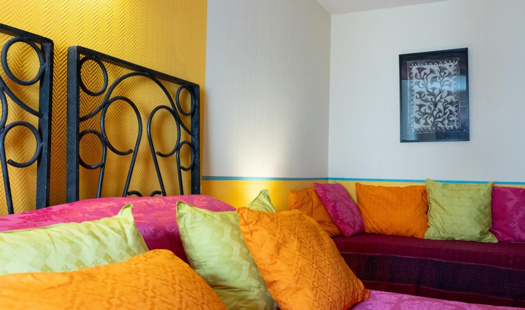 Le Rockastel Bed and Breakfast Le Caylar Εξωτερικό φωτογραφία
